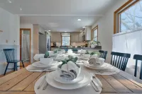 "Tide Vibes" at Ferry Beach - a 4 Bed/3 Bath Spacious Retreat for 13!