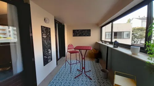 Apartment in quiet residence near Valentré bridge Hotels in Cahors