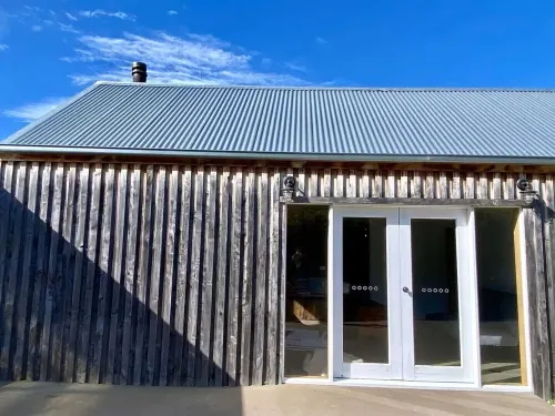Derford Farm Stay - The Barn Hotels in Sorell