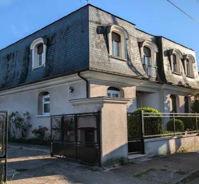 Évasion - Orly à 12 Minutes de Paris. Bel Appartement au Cœur de Orly 帕艾維坡斯特酒店