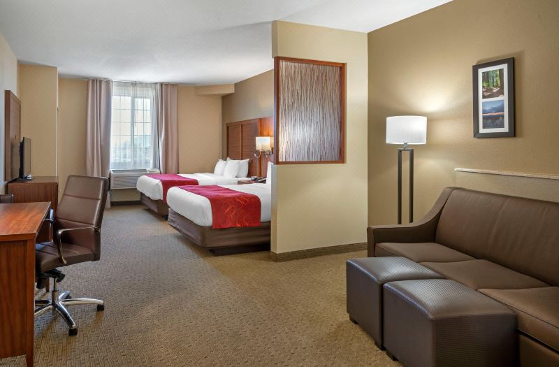 Comfort Suites Eugene