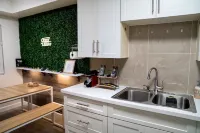 Modern home in heart of Alhambra-10 min from LA