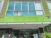 Casa Hotel Near KLIA 1 Hotels near National Automobile Museum