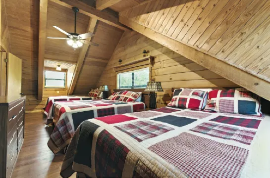 Frio Rivers Edge In The Heart Of Hill Country 3 Bedroom Cabin