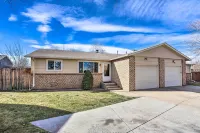 Duplex w/ Private Yard: 3 Mi to Downtown Loveland! - parking