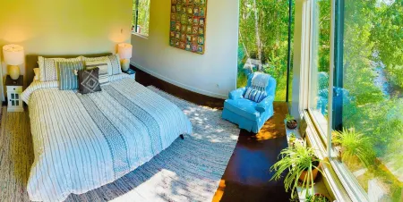 5 Star Luxury Home Surrounded by Nature