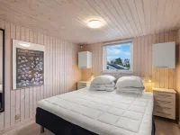 "Aswith" - 5m from the sea