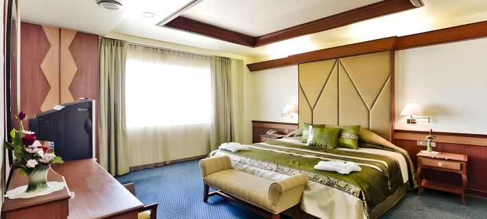 Charoen Hotel Hoteles en Udon Thani