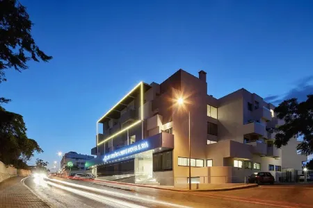 Urban Hotel Santa Eulalia Отели в г. Ольюш-де-Агуа