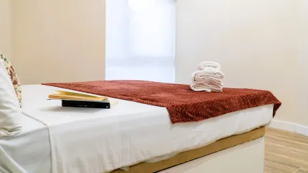 Apartamentos Doña Berenguela by gaiarooms Отели рядом с достопримечательностью «Леонский собор»