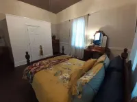 Senoia Farmhouse close to town, the home of The Walking Dead.