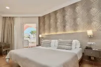 Hotel Puerto Palace