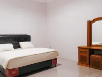 Mutiara Guest House Syariah Hotels in Agam