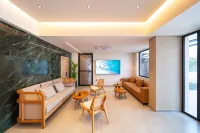 Hippocampus Hotel - 2-Star