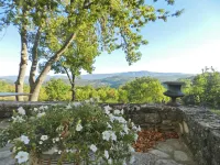 Villa in Saignon with Pool and Scenic Views