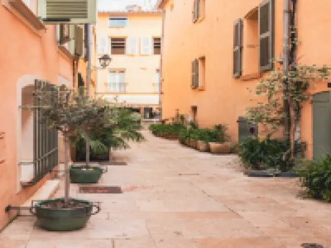 Charming studio - 2P - heart of Saint-Tropez