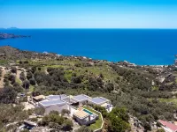 Holiday Home in Crete with Pool near Souda Beach - Villas