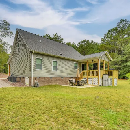Country Home Close to Pinehurst Golf Courses!