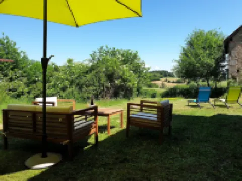 Holiday Home in Grury with Pool & Garden Hôtels à : Grury