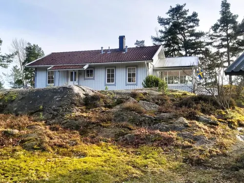 5 person holiday home in MUNKEDAL-By Traum - Wifi