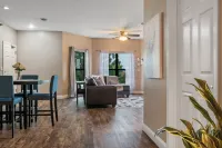 The Cozy Suite near all Attractions in downtown