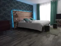 Modern Studio - 2P - Orly Hotels in Orly