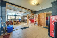 Rustic & Western House on Lake - Swim & Fish! - Pet friendly