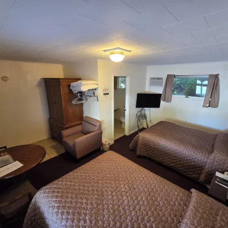 Lake View Motel