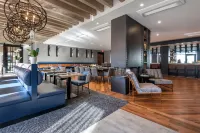 Cambria Hotel Portland Downtown Old Port - Bữa sáng