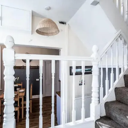 The Boat House-Sleeps 4-Pet Friendly-Free Parking