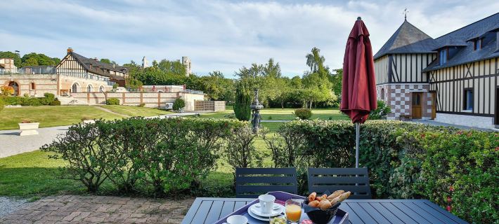 Demeures & Châteaux Hôtel Domaine le Clos des Fontaines Hotels in Upper Normandy