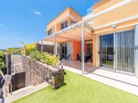 Villa in Salobre Golf with Private Pool - Huvilat