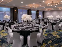Holiday Inn & Suites FARMINGTON HILLS - DETROIT NW by IHG Hotels in Oakland County