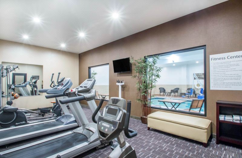 Holiday Inn Express & Suites Albany Airport - Wolf Road by IHG photo 4