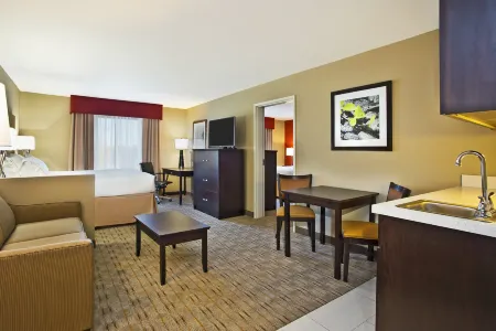 Holiday Inn Express & Suites SPRINGFIELD - DAYTON AREA by IHG