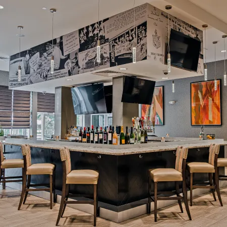 Holiday Inn & Suites PHILADELPHIA W - DREXEL HILL by IHG