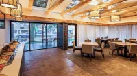 Best Western Plus InnTowner Madison - Breakfast