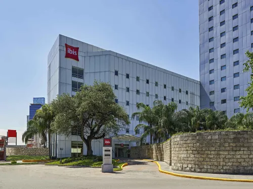 Ibis Monterrey Valle Избранное Photos