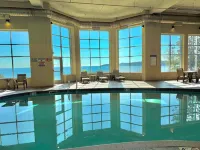Lake Superior Condo~Whirlpool, Fireplaces, Balcony+Resort Amenties