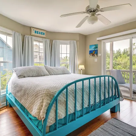 Surf City Vacation Rental - Walk to Beach