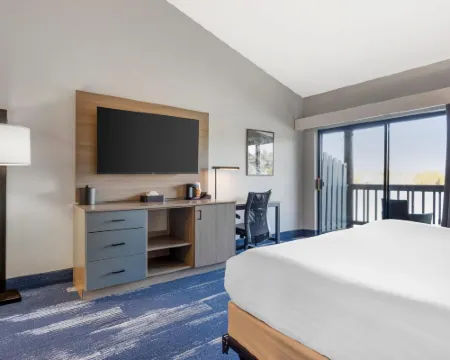 Edgewater Inn and Suites, Ascend Hotel Collection Hotels in Coos Bay