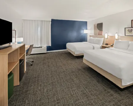 Spark by Hilton Waldorf ウォルドーフのホテル