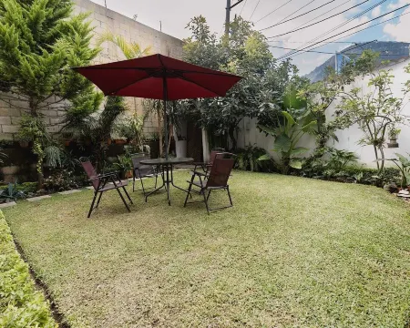 Hotel Mountain View Отели в г. Санта Лусия Мильпас Альтас