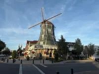 Historic Front Street Home Hotels in Lynden