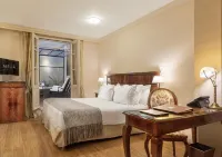 Melia Recoleta Plaza