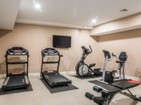 河濱酒店-阿桑德連鎖酒店 切希爾縣酒店