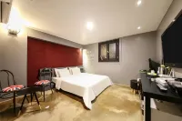 Hotel Any