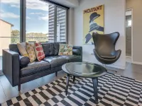 Professional living minutes from the city