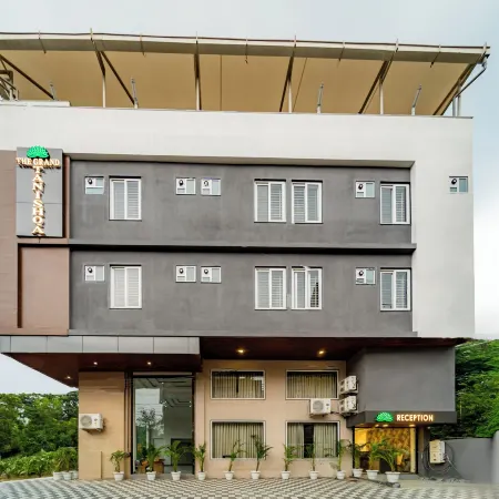 Hotel The Grand Tanishqa By Basotel
