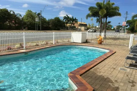 White Lace Motor Inn Mackay